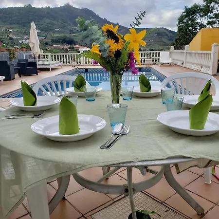 Pura Vida Tenerife بيت ضيافة