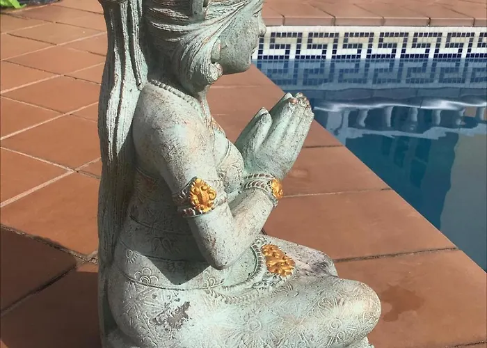 Pura Vida Tenerife 3*