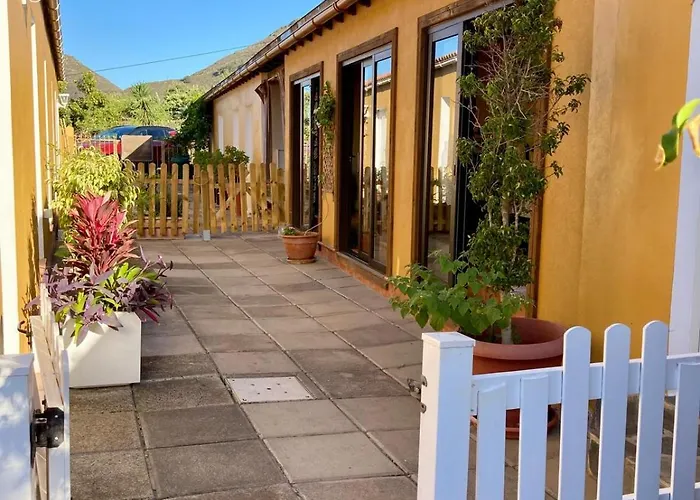 Pura Vida Tenerife 3* Tegueste